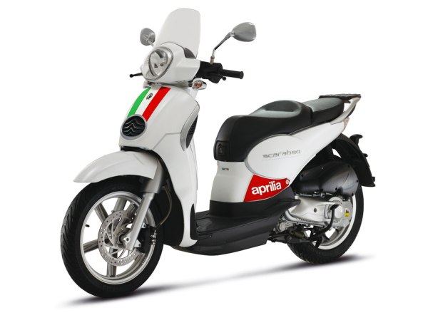 Aprilia Scarabeo manual mecánica