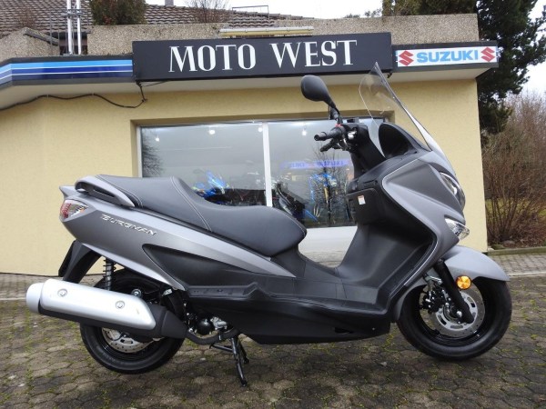 Suzuki UH 125 BURGMAN manual mecánica