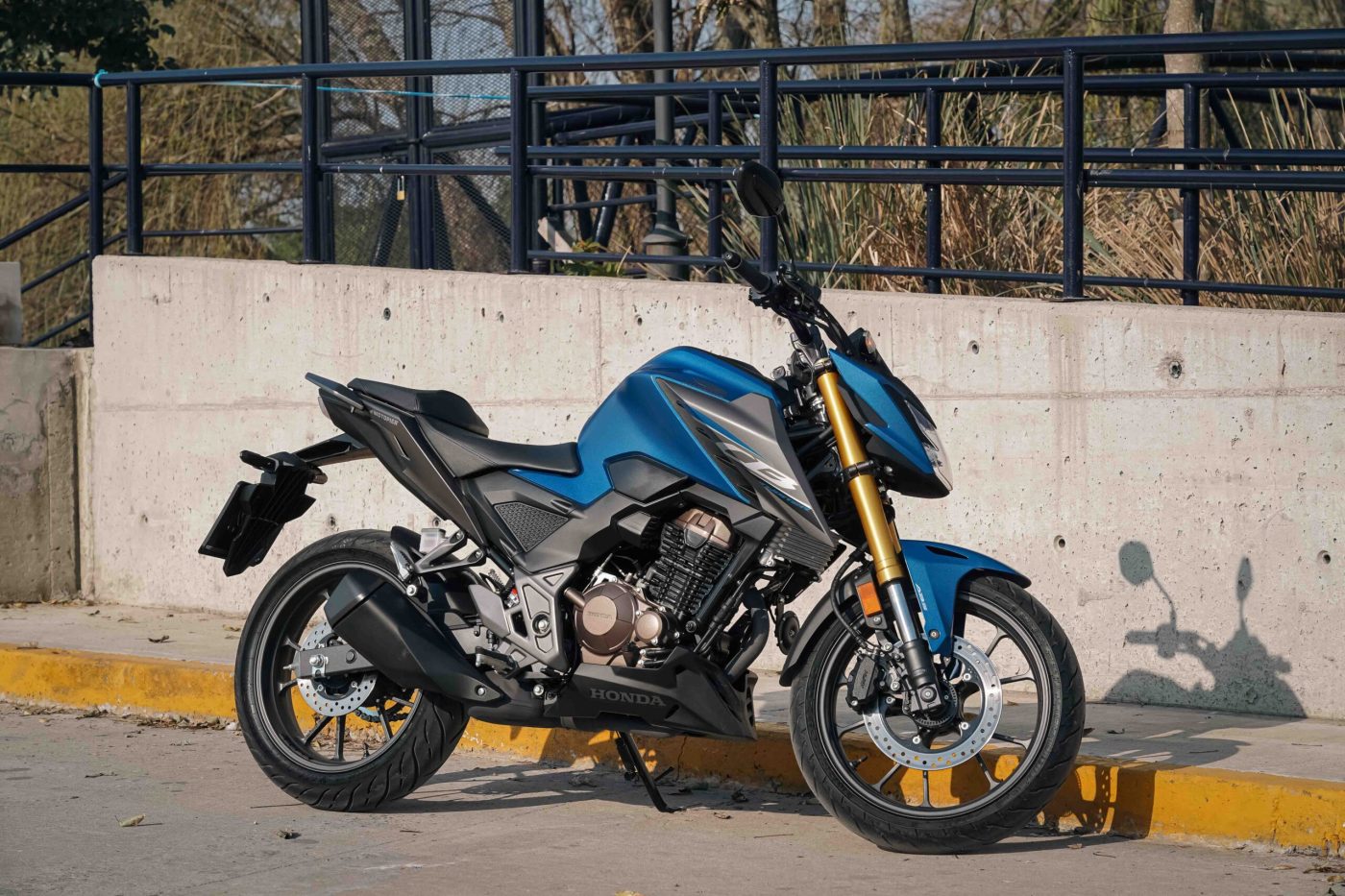 manual de taller - despiece-torque-diagrama electrico en pdf descarga gratis honda-CB300f-Twister-